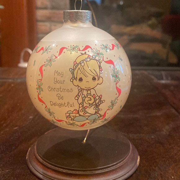 Precious Moments Collectible Glass Ball Ornament 1994 May Christmas Delightful - Picture 2 of 8